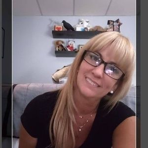 Meet your Posher, Robyn